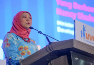 Picture of YB Dato Sri Nancy Shukri, Minister of KPWKM at MWGF 2022